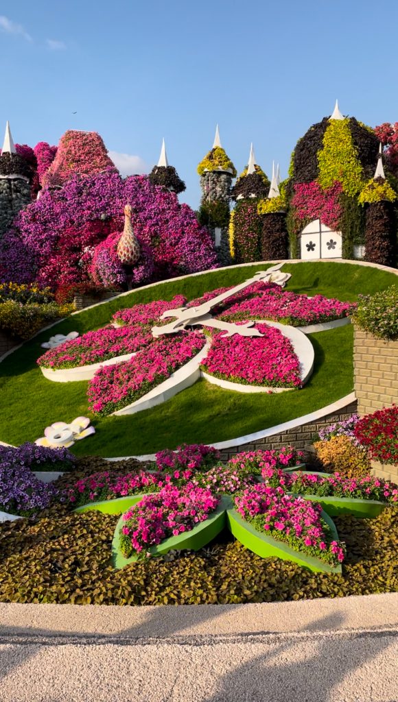 Floral Clock and many surrounding florals.